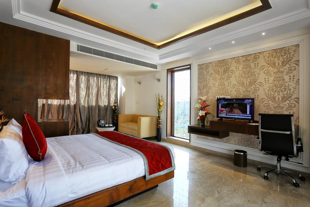Bhagini Icon Premier Hotel Bangalore Exterior photo