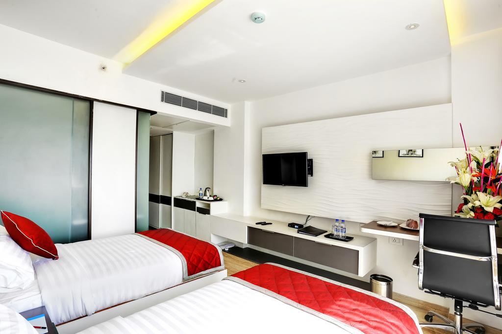 Bhagini Icon Premier Hotel Bangalore Exterior photo