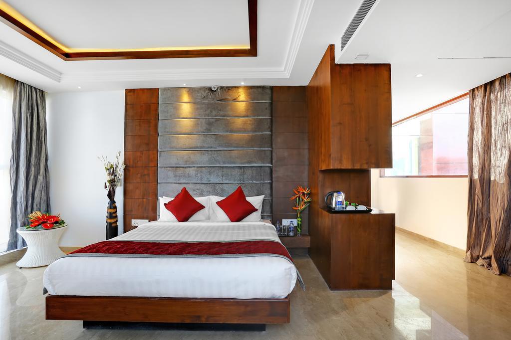 Bhagini Icon Premier Hotel Bangalore Exterior photo