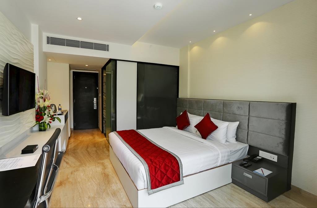 Bhagini Icon Premier Hotel Bangalore Exterior photo